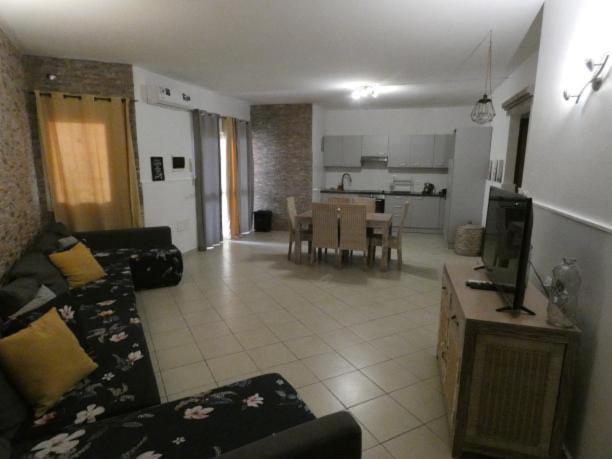 Djadsal Laranja Apartment Santa Maria Bagian luar foto